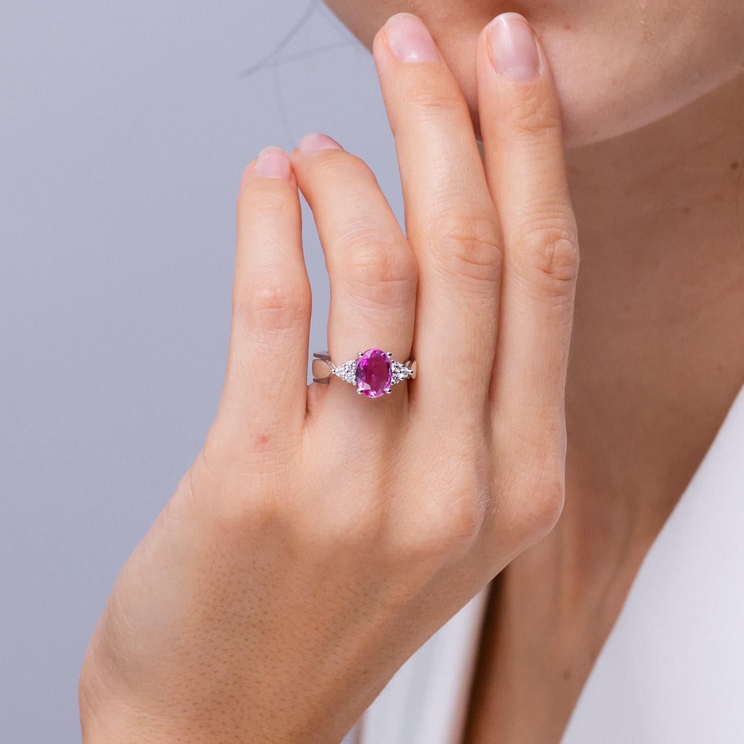 A - Pink Sapphire / 1.6 CT / 14 KT Yellow Gold