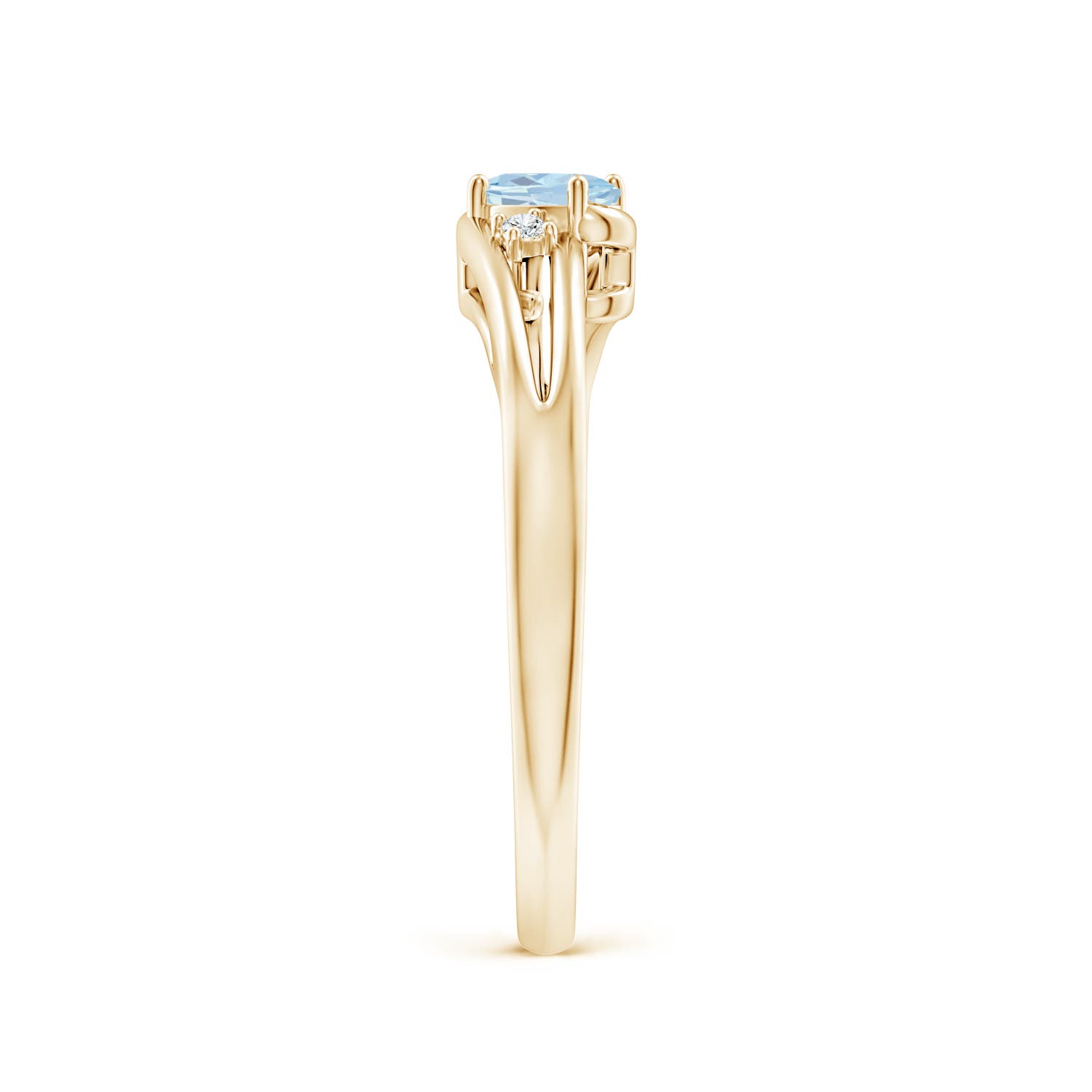 A - Aquamarine / 0.22 CT / 14 KT Yellow Gold