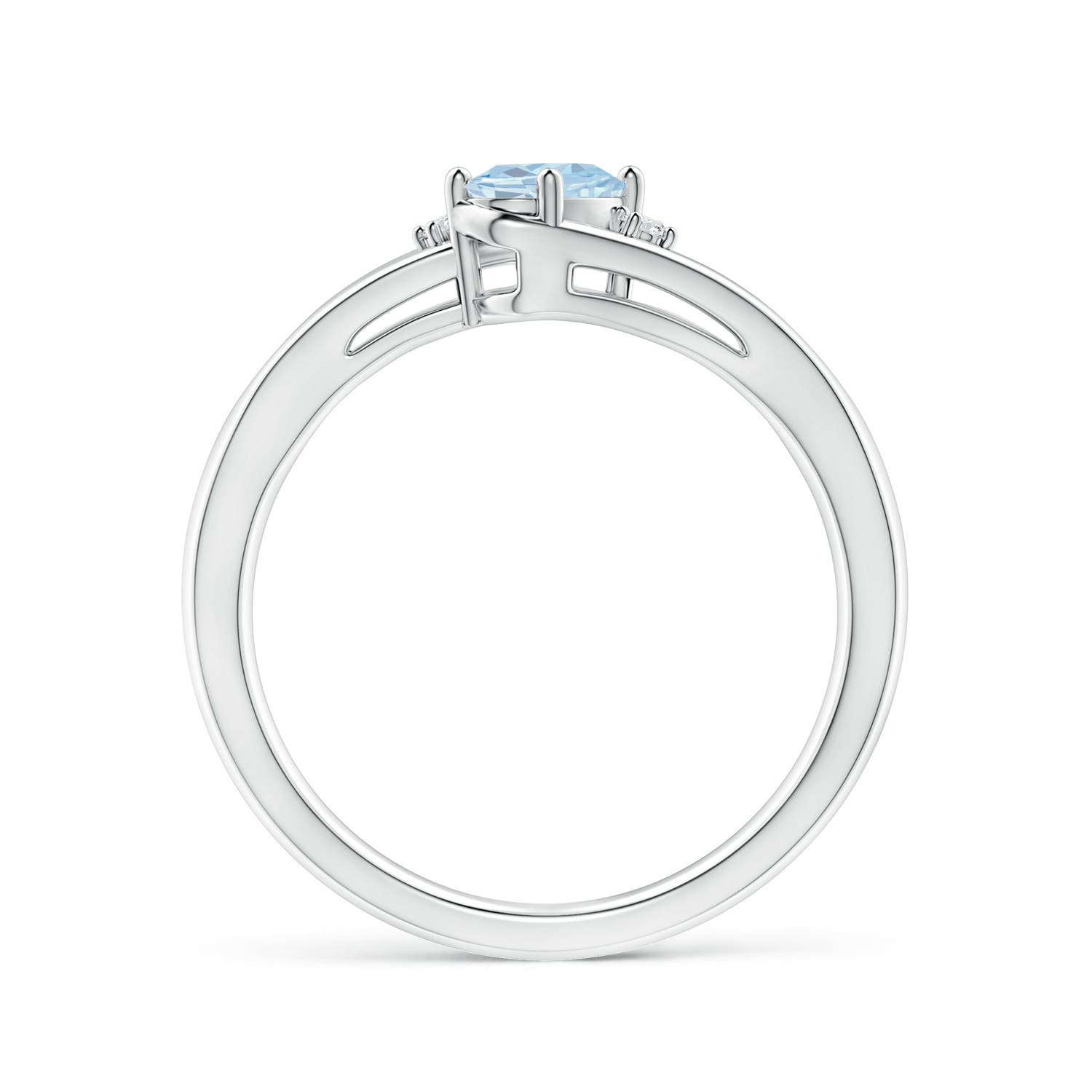 A - Aquamarine / 0.42 CT / 14 KT White Gold