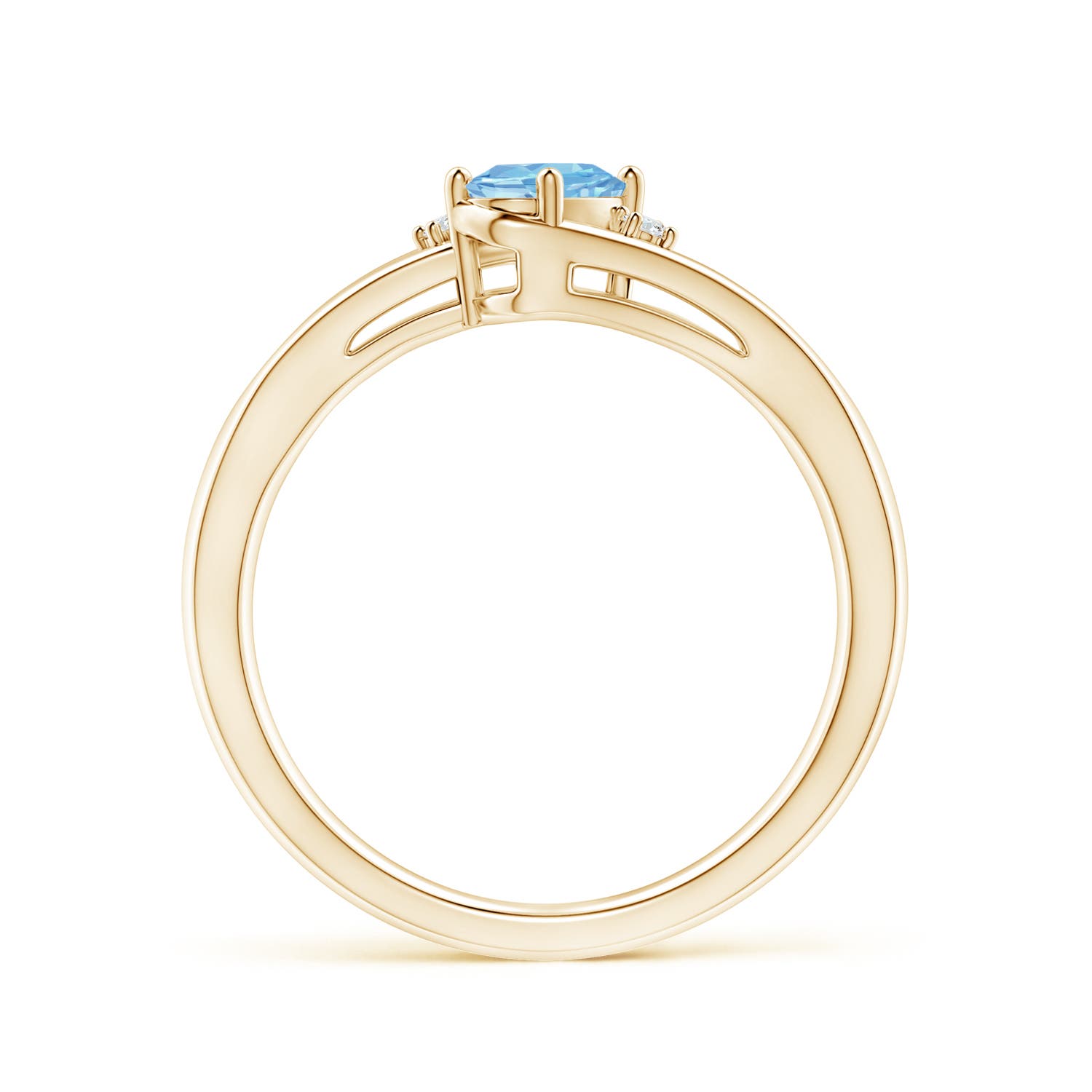 AAAA - Aquamarine / 0.42 CT / 14 KT Yellow Gold