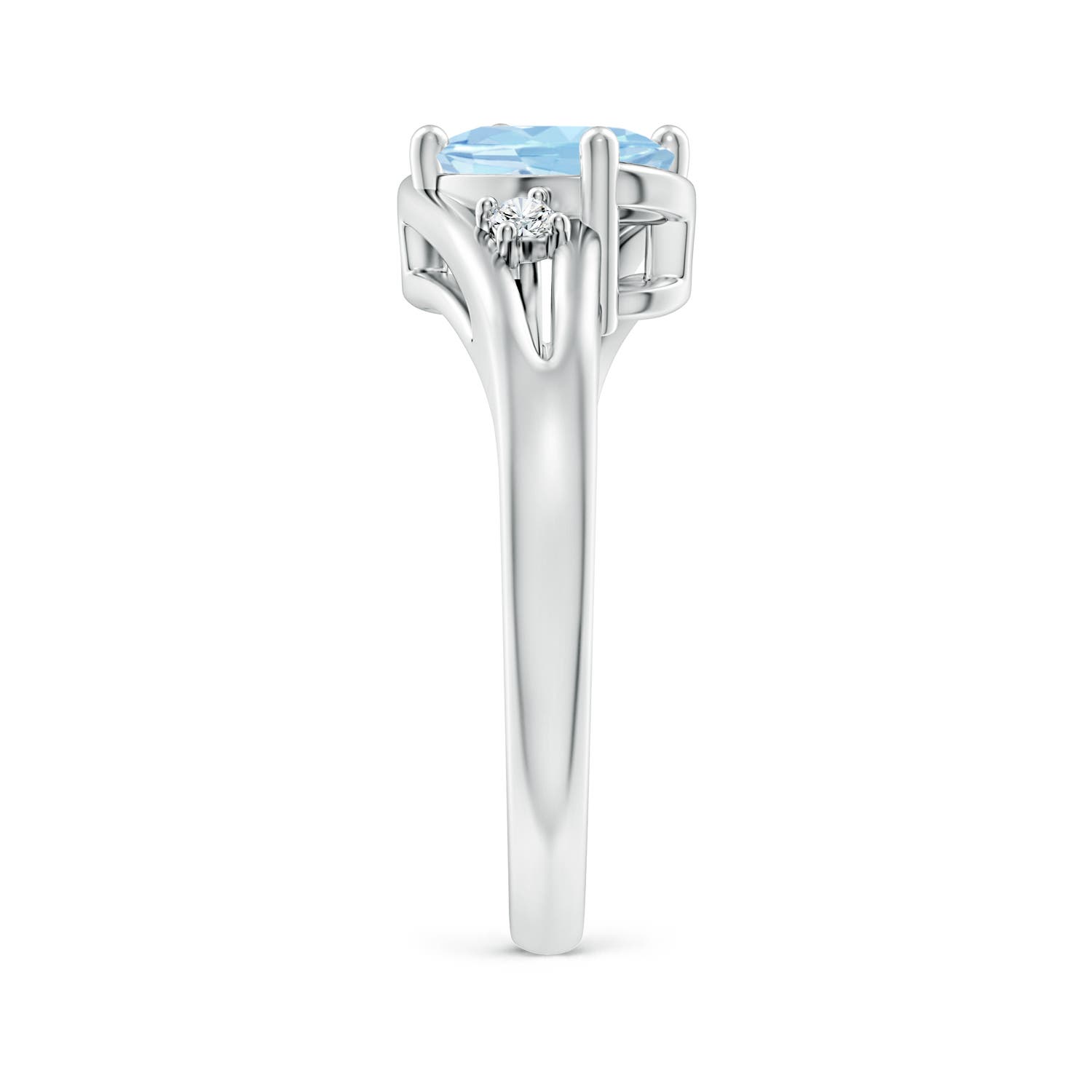 AAA - Aquamarine / 1.05 CT / 14 KT White Gold