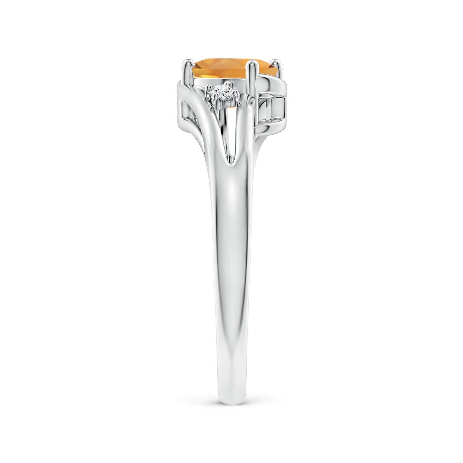 AA - Citrine / 0.79 CT / 14 KT White Gold