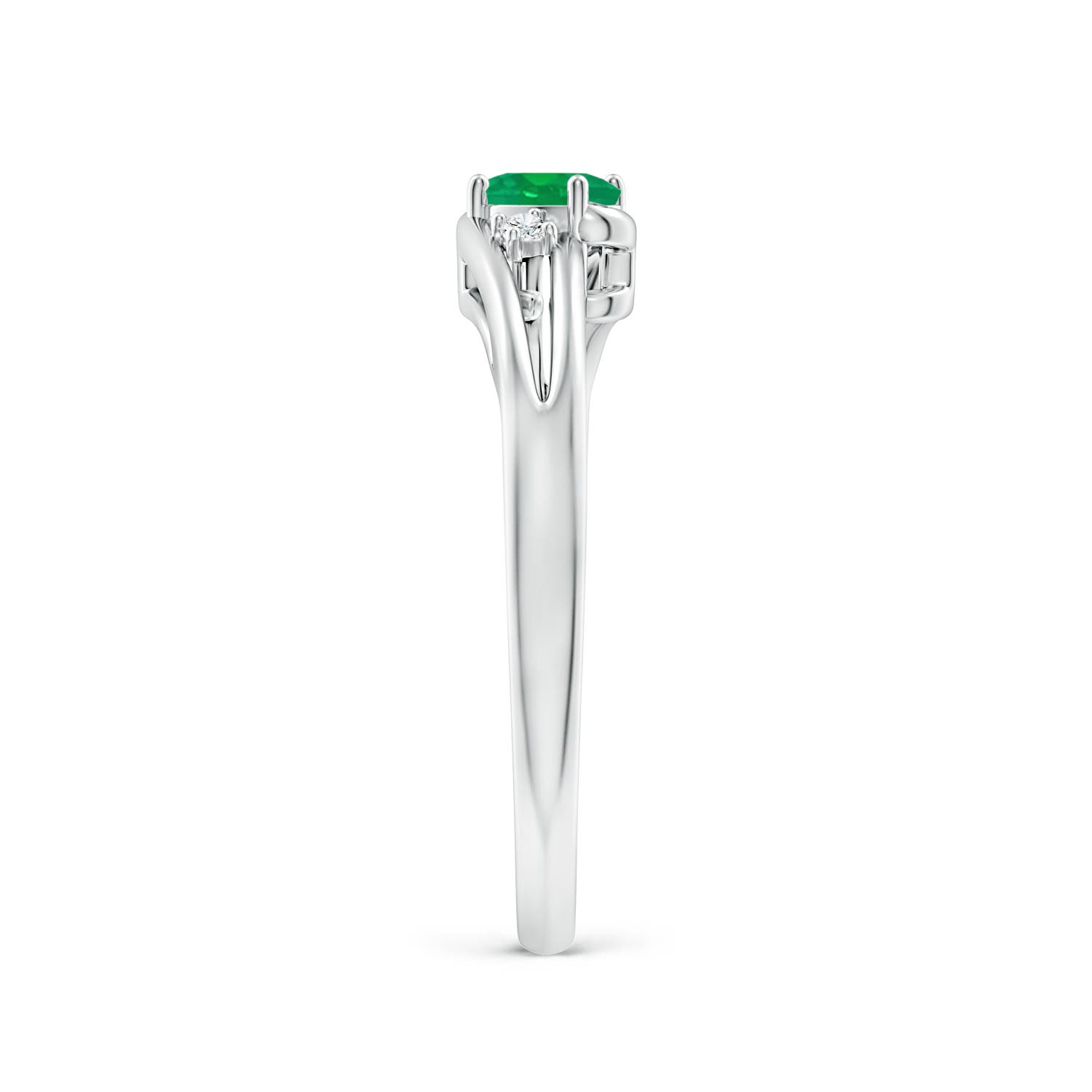 AA - Emerald / 0.22 CT / 14 KT White Gold