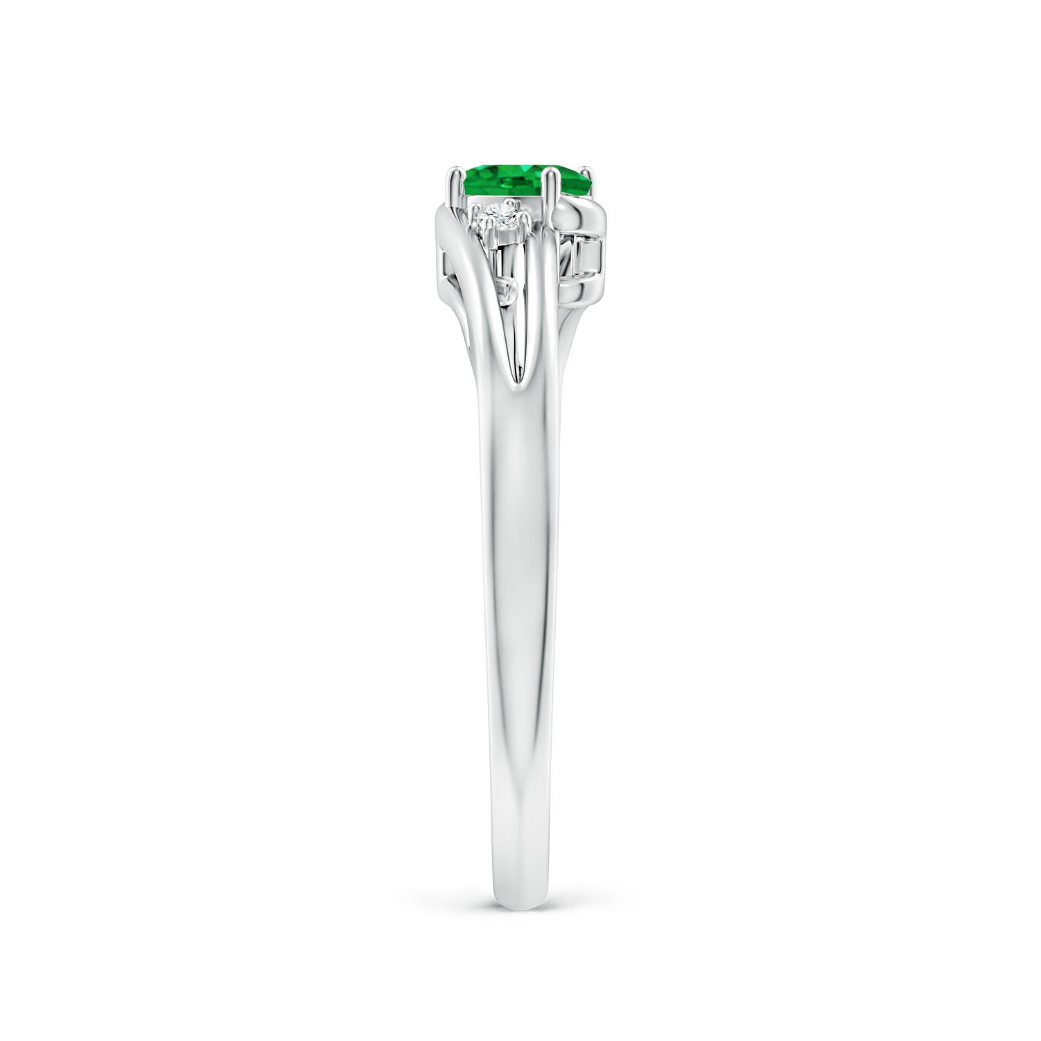 AAA - Emerald / 0.22 CT / 14 KT White Gold