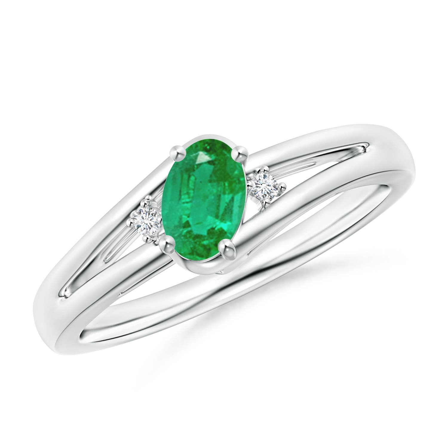 AA - Emerald / 0.42 CT / 14 KT White Gold