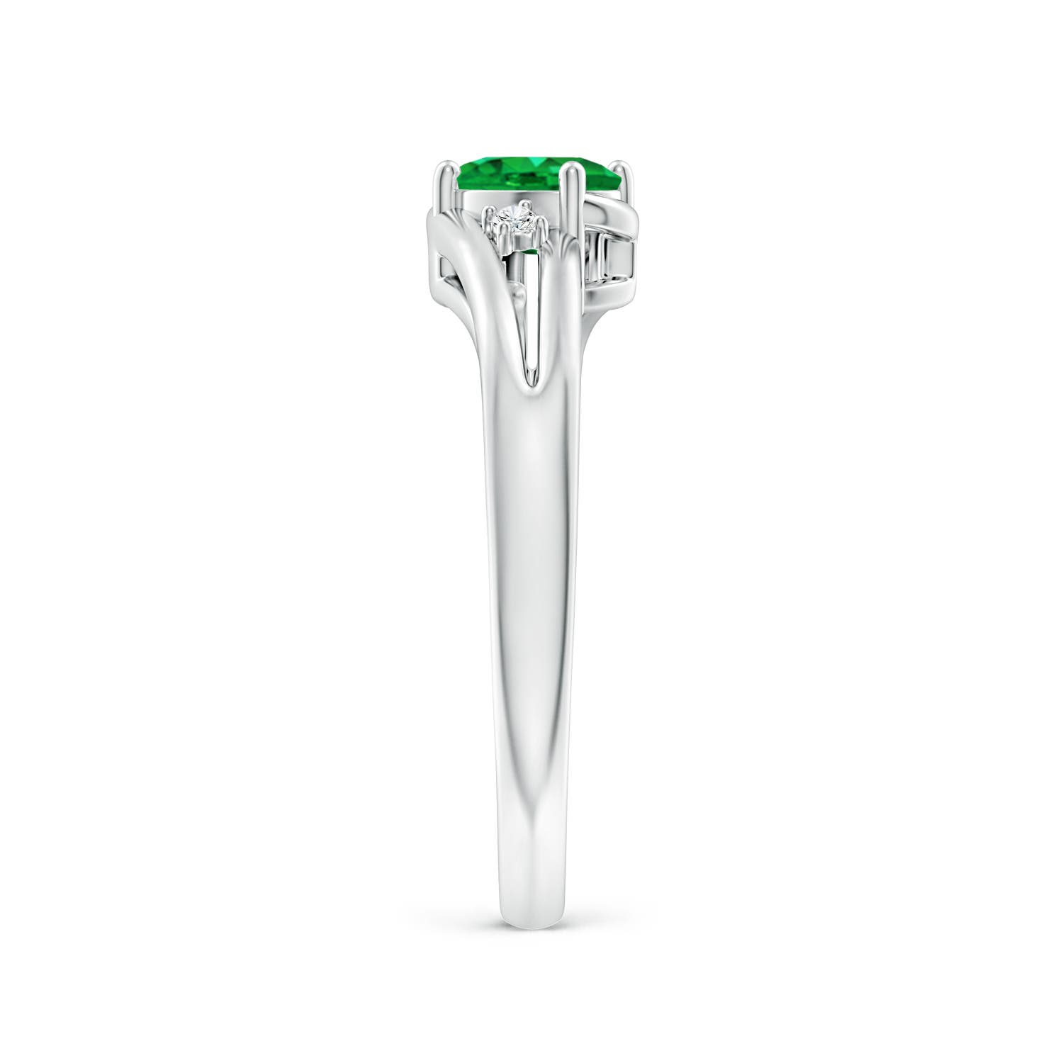 AAA - Emerald / 0.42 CT / 14 KT White Gold