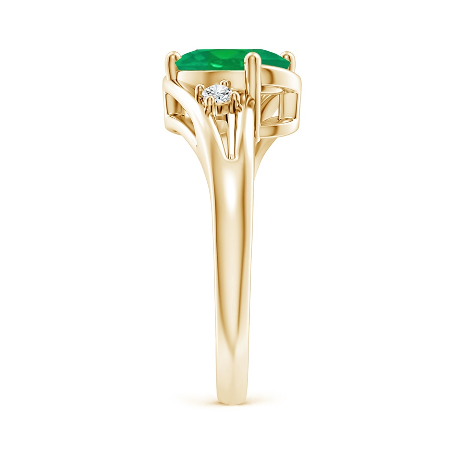 9x7mm AA Emerald and Diamond Split Shank Ring in Yellow Gold side 299
