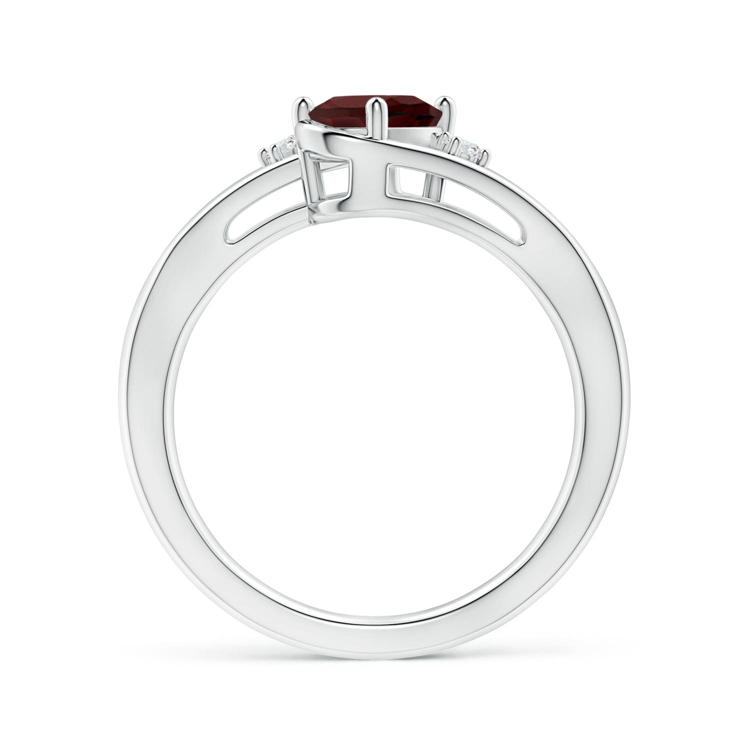 AA - Garnet / 0.94 CT / 14 KT White Gold