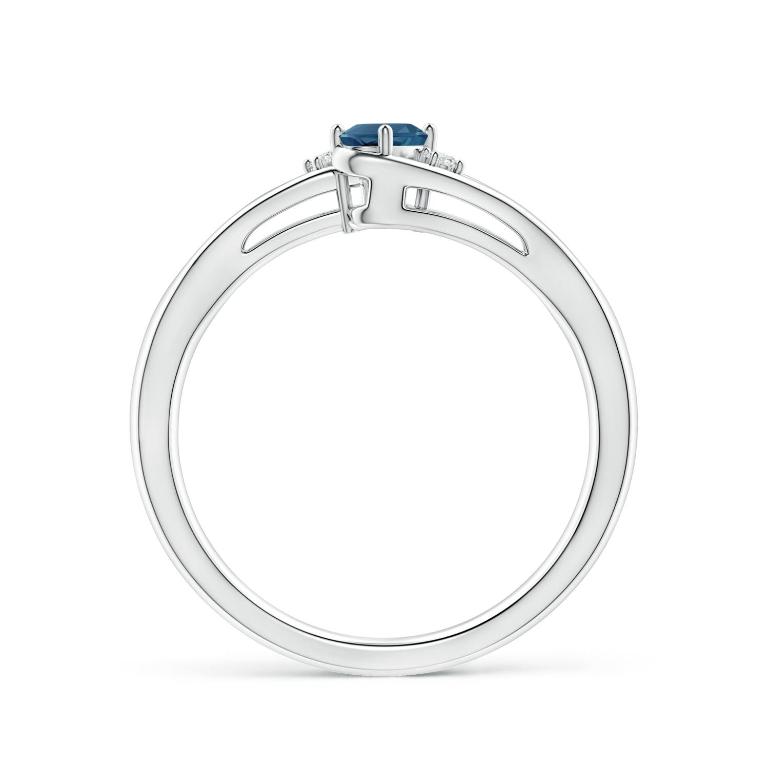 AA - London Blue Topaz / 0.29 CT / 14 KT White Gold