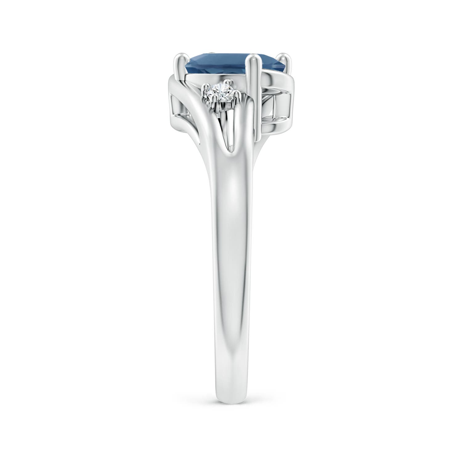 A - London Blue Topaz / 1.55 CT / 14 KT White Gold