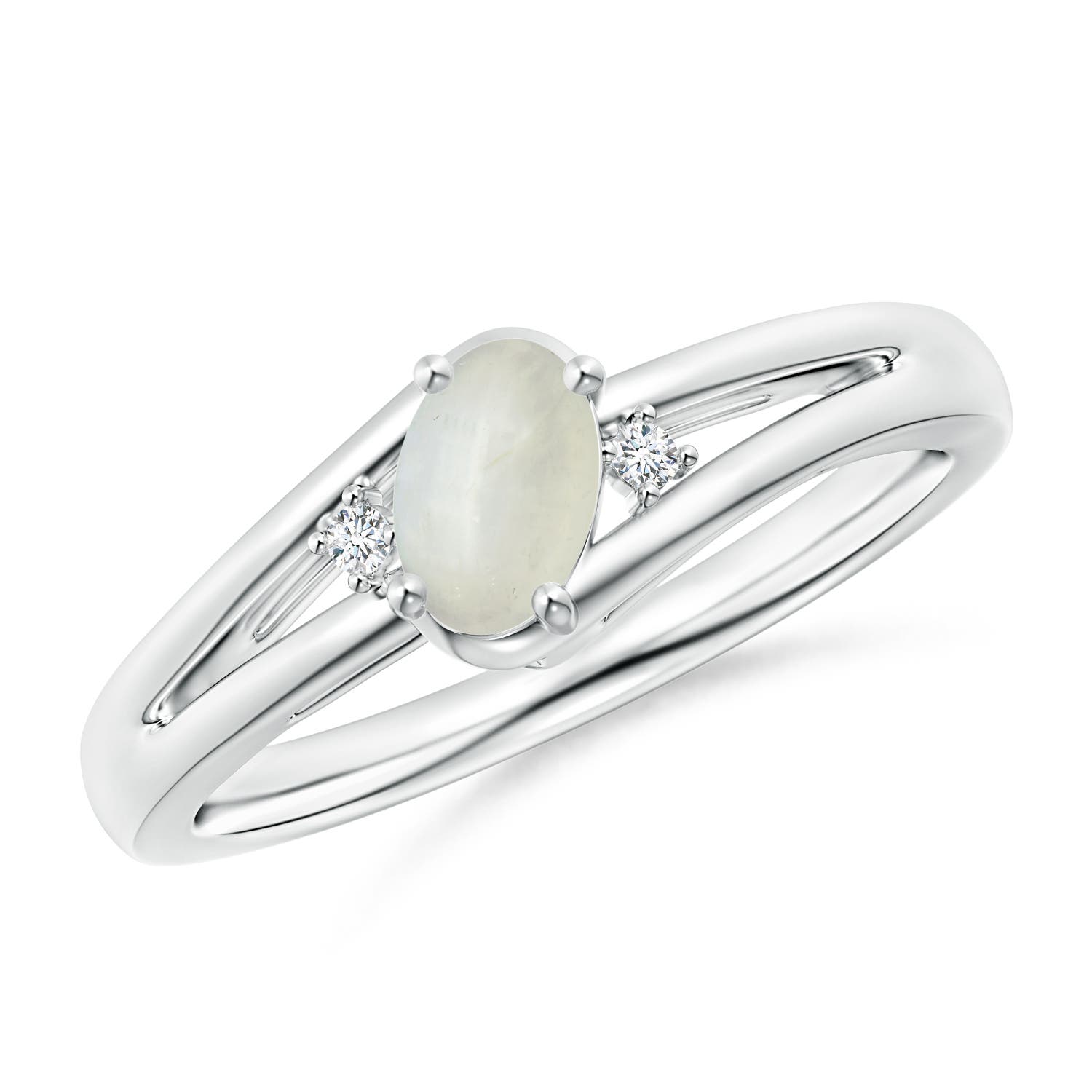 AA - Moonstone / 0.39 CT / 14 KT White Gold