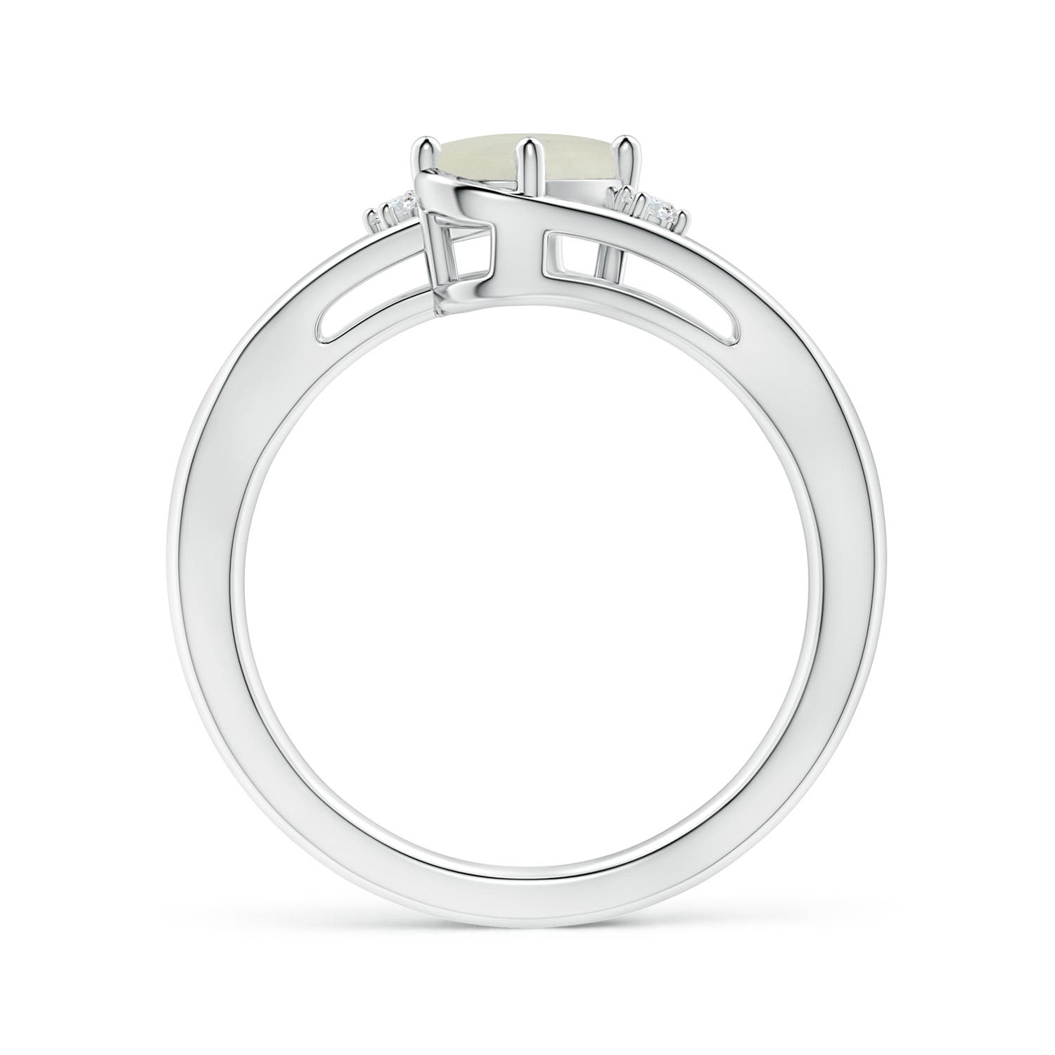 AA - Moonstone / 0.72 CT / 14 KT White Gold