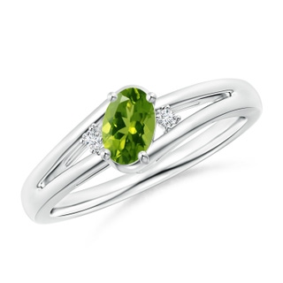 6x4mm AAAA Peridot and Diamond Split Shank Ring in P950 Platinum