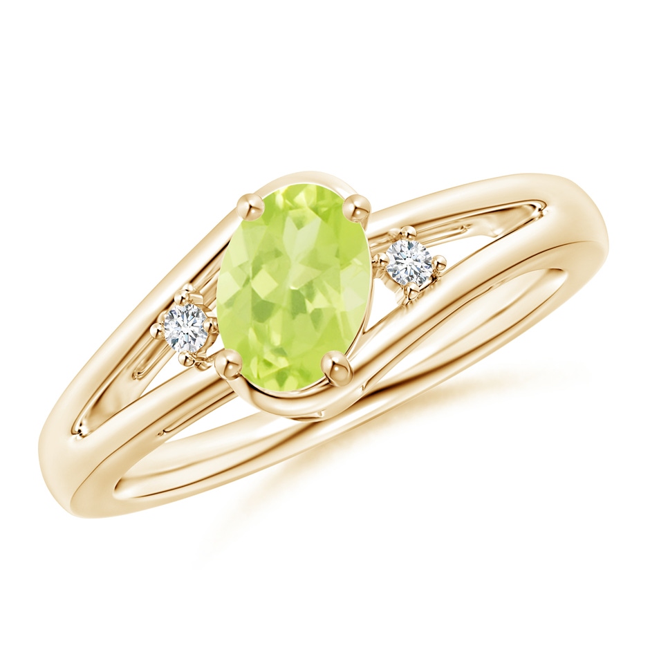 7x5mm A Peridot and Diamond Split Shank Ring in Yellow Gold 