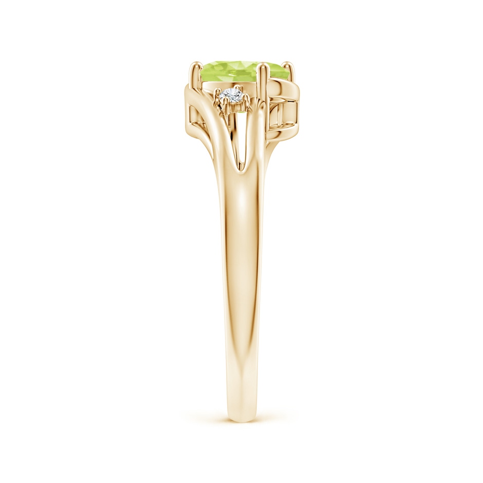 7x5mm A Peridot and Diamond Split Shank Ring in Yellow Gold side-2