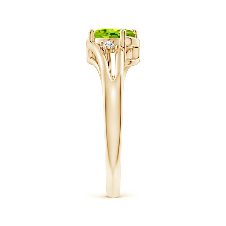 7x5mm AAA Peridot and Diamond Split Shank Ring in Yellow Gold side-2