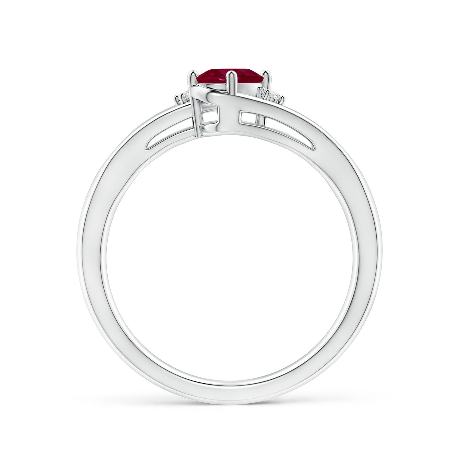 A - Ruby / 0.62 CT / 14 KT White Gold