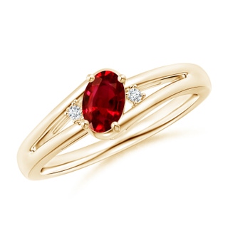 6x4mm AAAA Ruby and Diamond Split Shank Ring in Yellow Gold