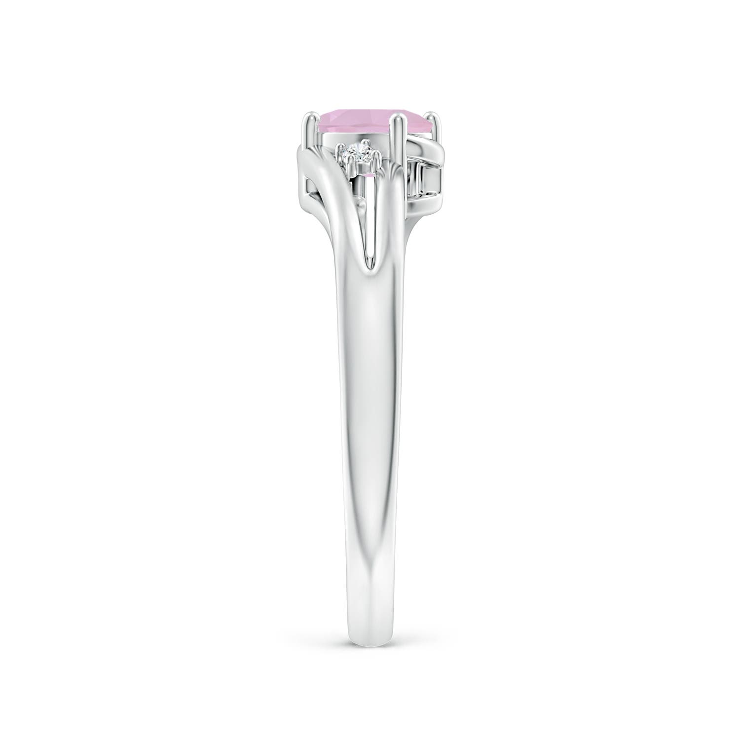 AAA - Rose Quartz / 0.4 CT / 14 KT White Gold