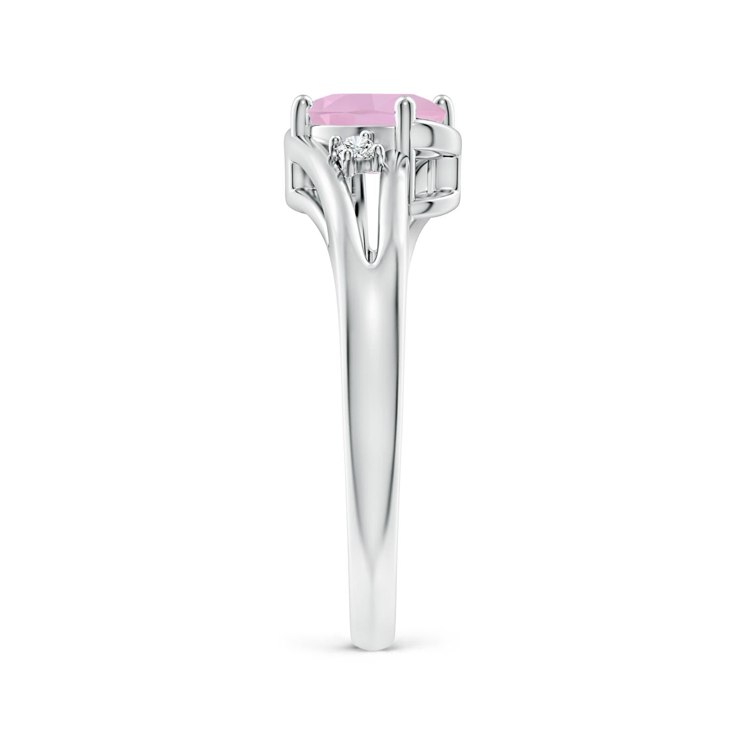 AAAA - Rose Quartz / 0.74 CT / 14 KT White Gold