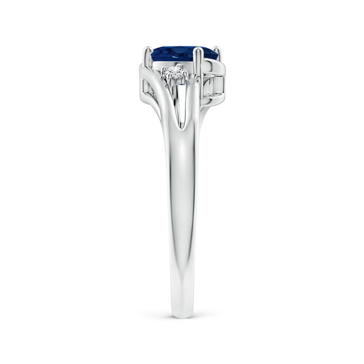 AA - Blue Sapphire / 0.89 CT / 14 KT White Gold