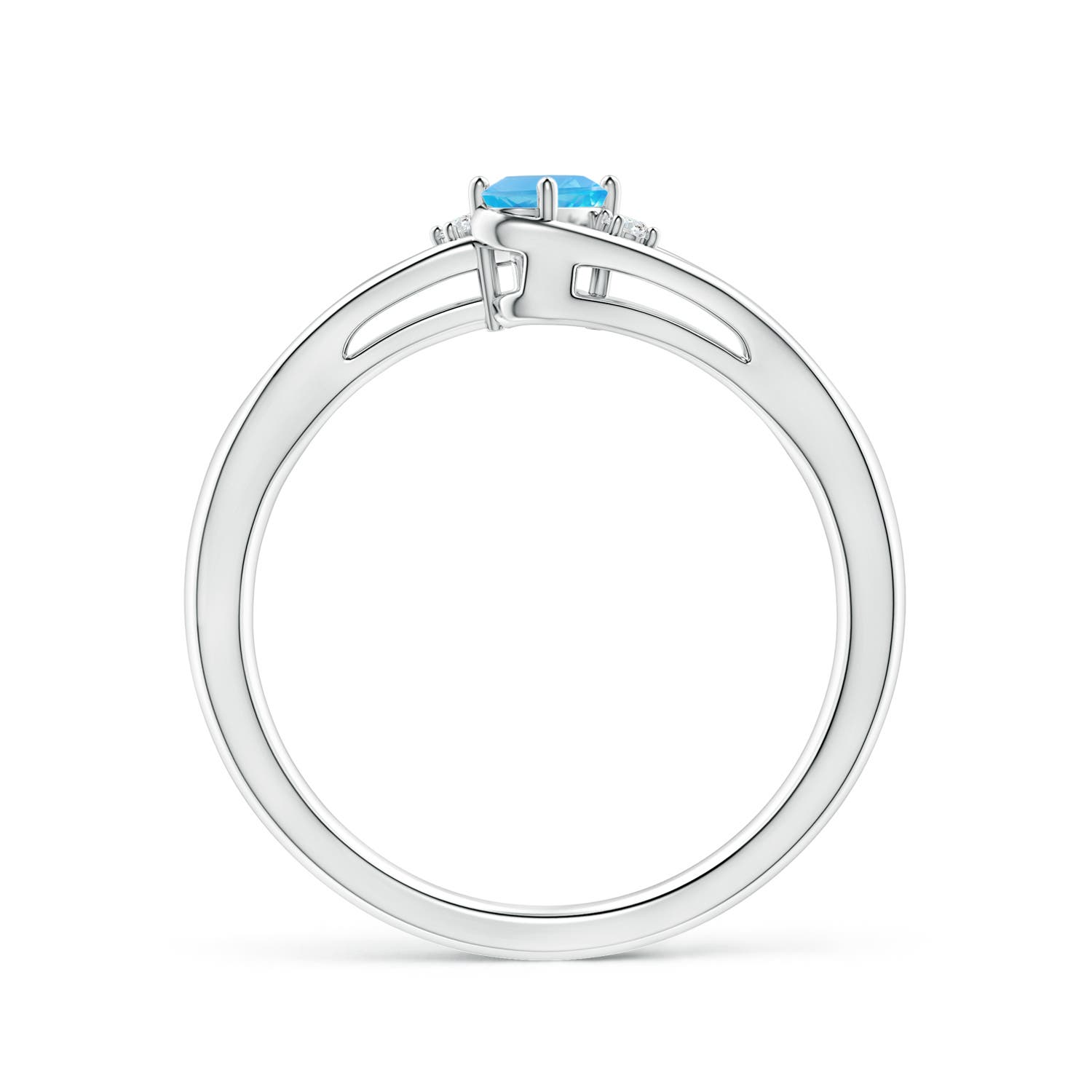 AA - Swiss Blue Topaz / 0.29 CT / 14 KT White Gold