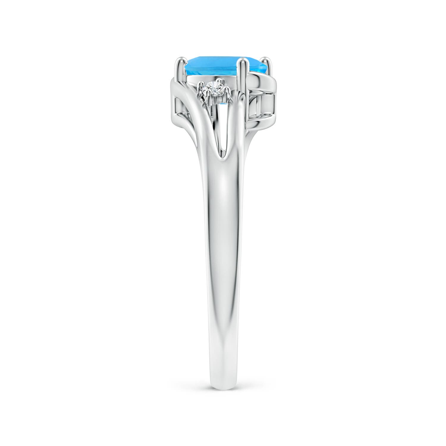 AAA - Swiss Blue Topaz / 0.99 CT / 14 KT White Gold