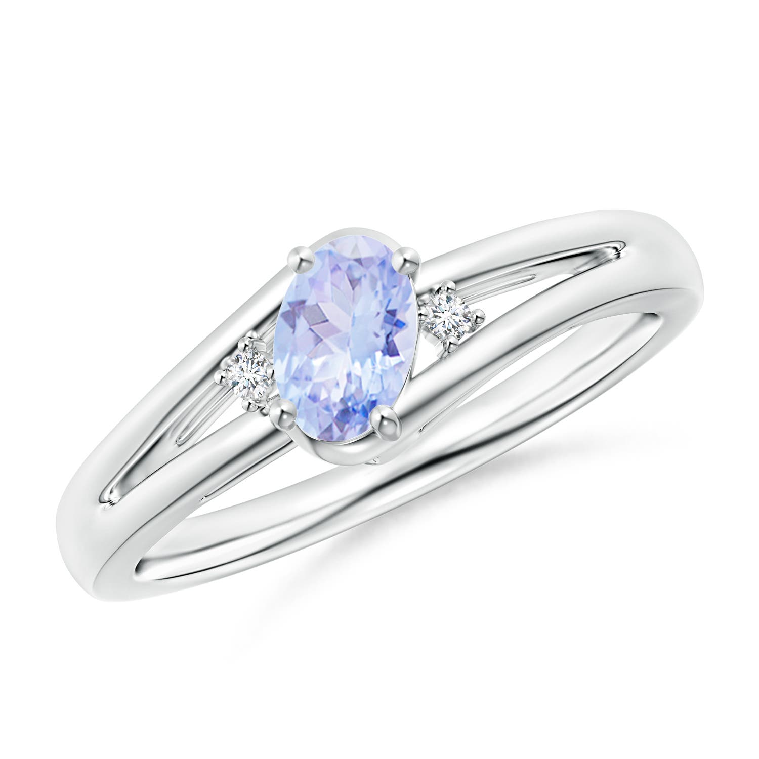 A - Tanzanite / 0.47 CT / 14 KT White Gold