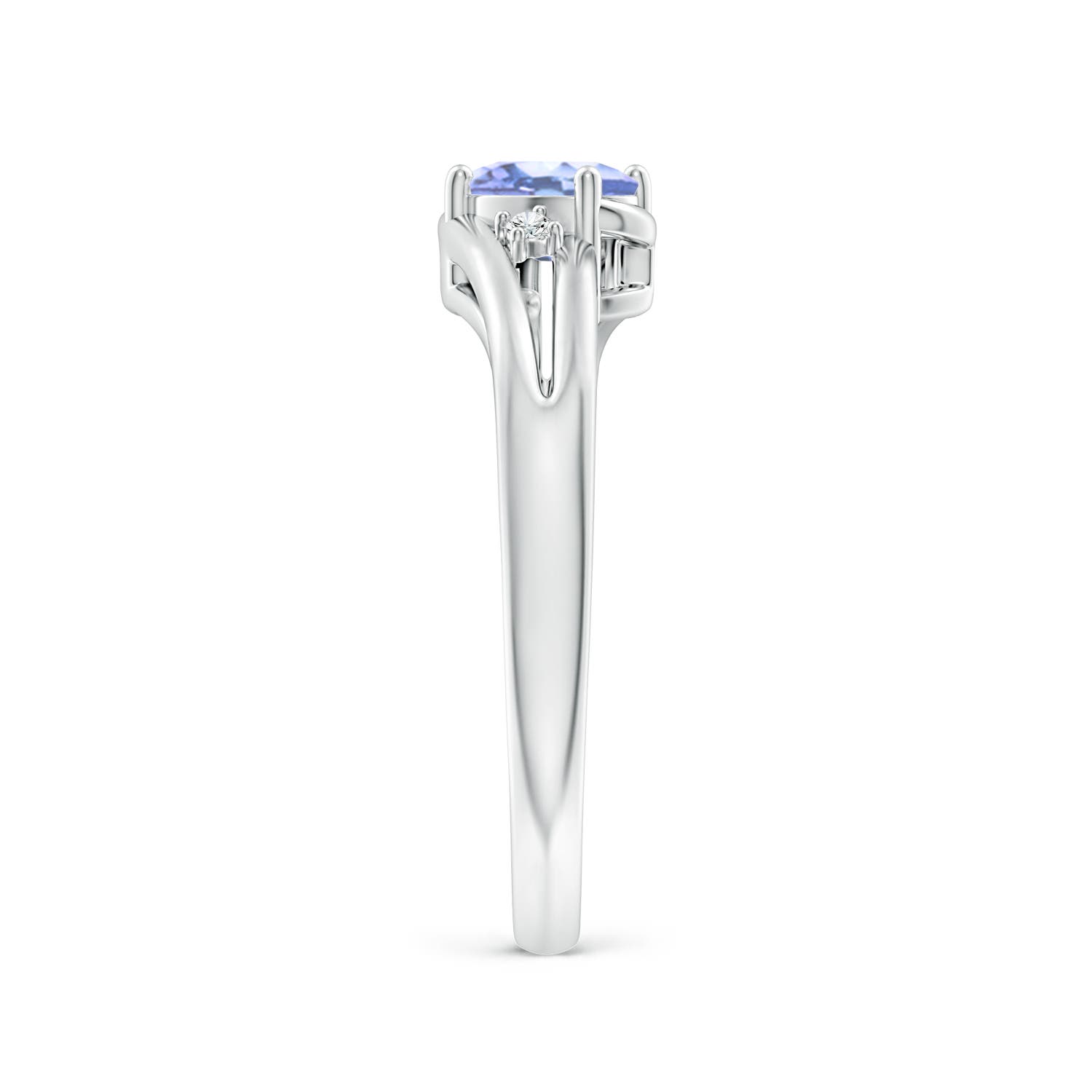 A - Tanzanite / 0.47 CT / 14 KT White Gold