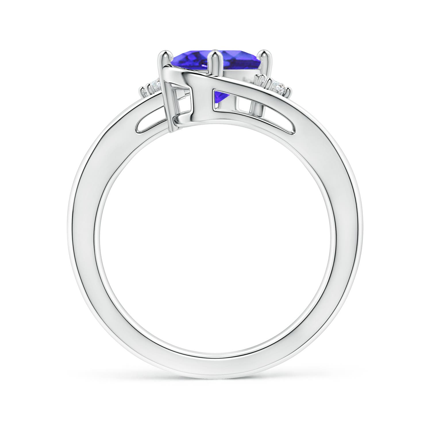 AA - Tanzanite / 1.3 CT / 14 KT White Gold