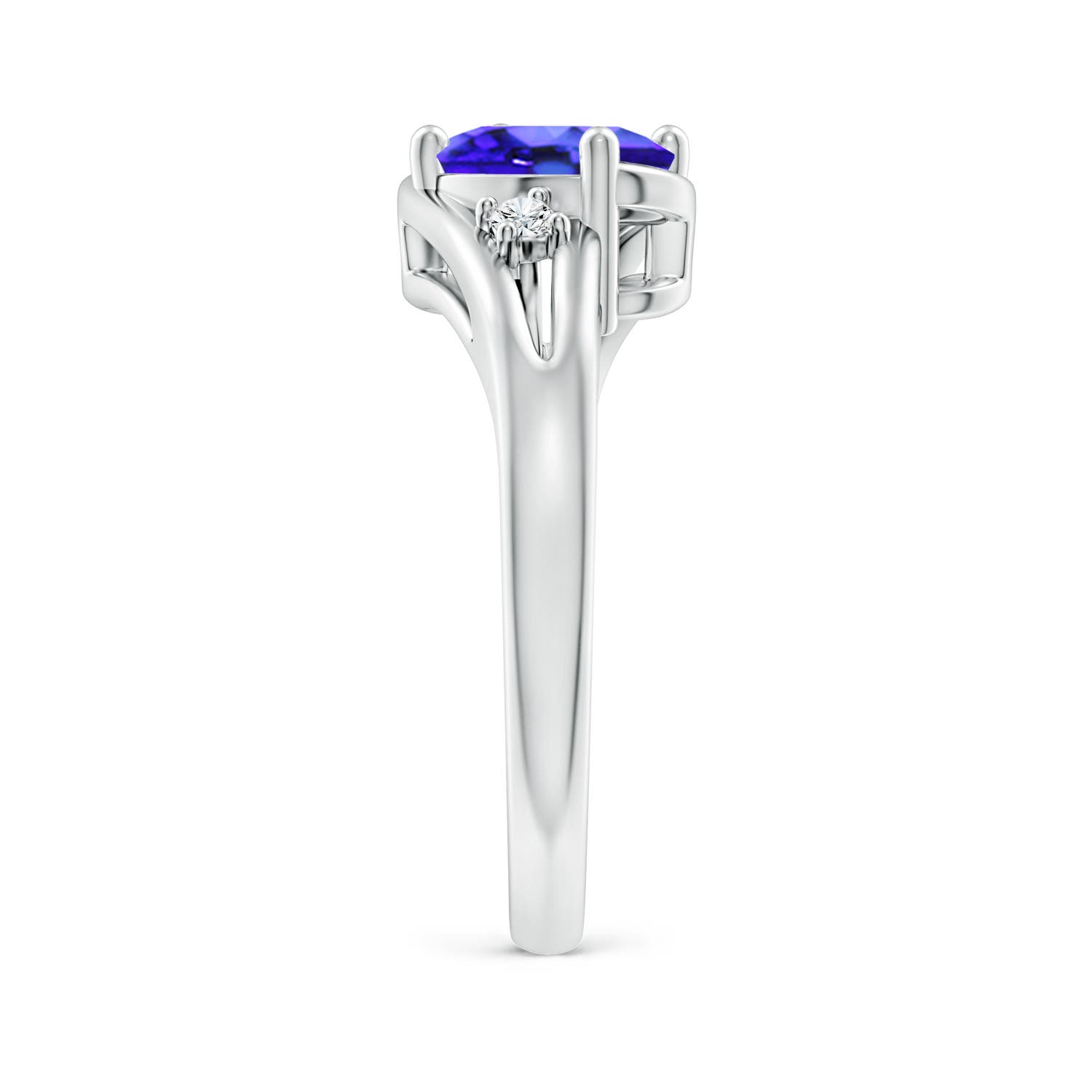 AAA - Tanzanite / 1.3 CT / 14 KT White Gold