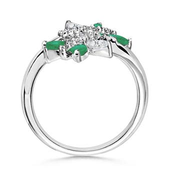 AA - Emerald / 1.11 CT / 14 KT White Gold