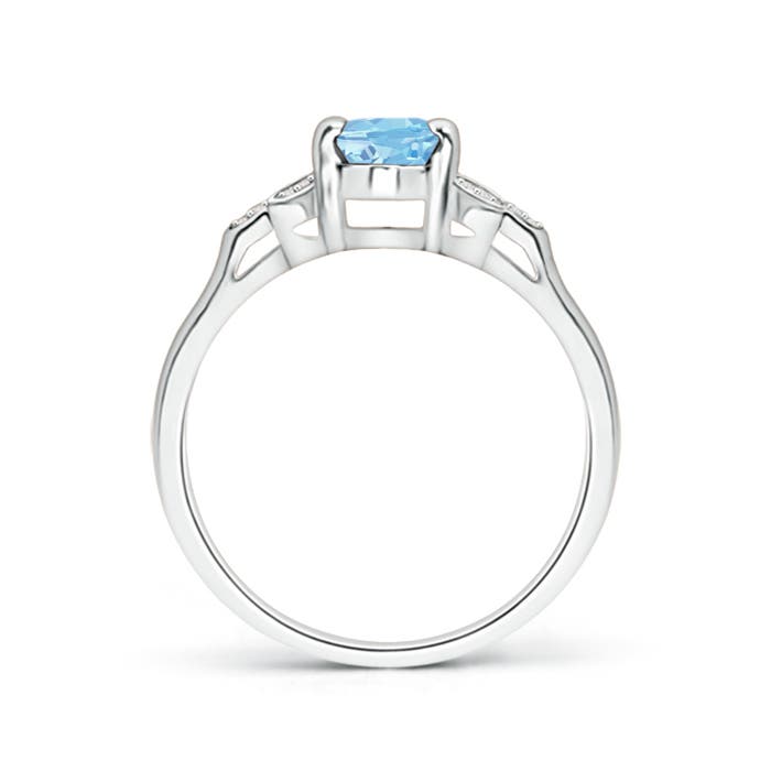 AAAA - Aquamarine / 0.7 CT / 14 KT White Gold