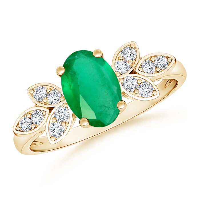 8x6mm A Vintage Style Oval Emerald Ring with Diamond Accents in Yellow Gold 