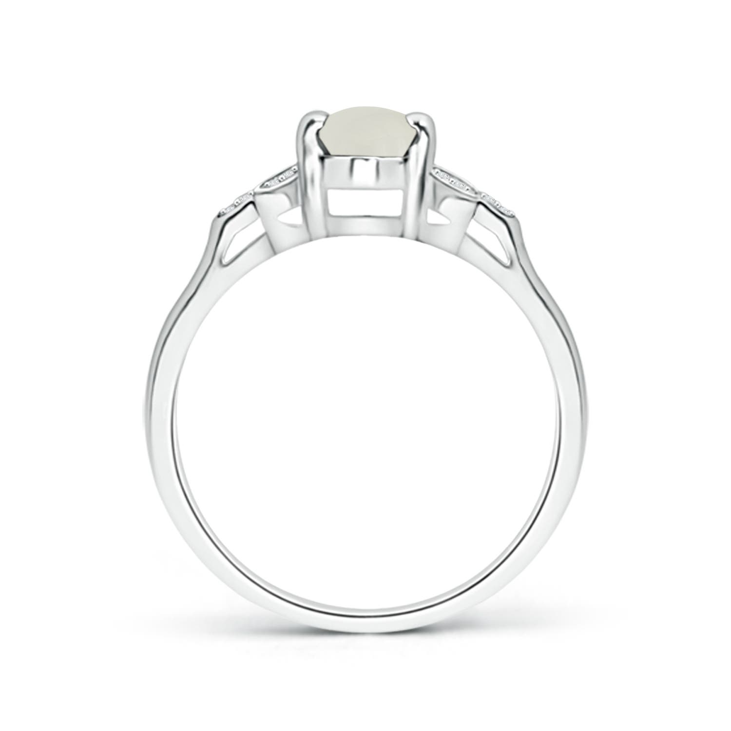 AAAA - Moonstone / 0.78 CT / 14 KT White Gold