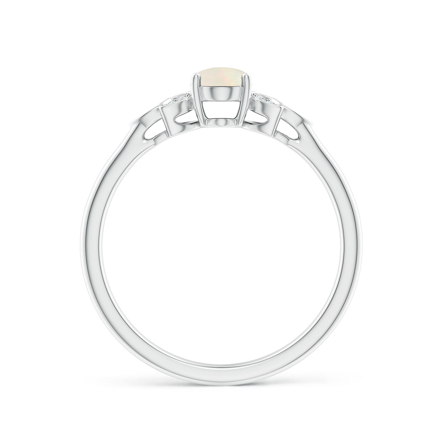 A - Opal / 0.34 CT / 14 KT White Gold