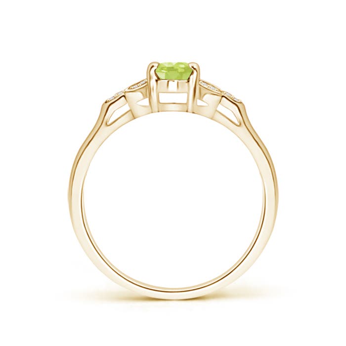 A - Peridot / 0.54 CT / 14 KT Yellow Gold