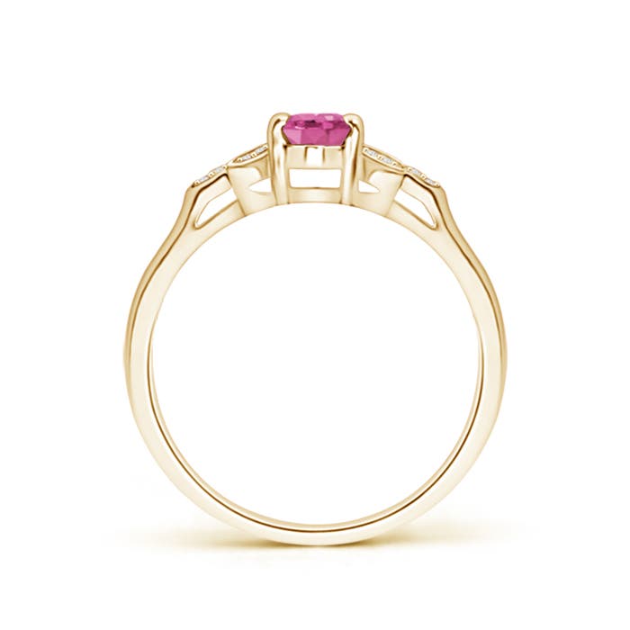 AAA - Pink Sapphire / 0.61 CT / 14 KT Yellow Gold