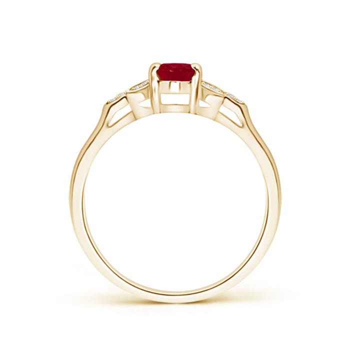 AA - Ruby / 0.66 CT / 14 KT Yellow Gold