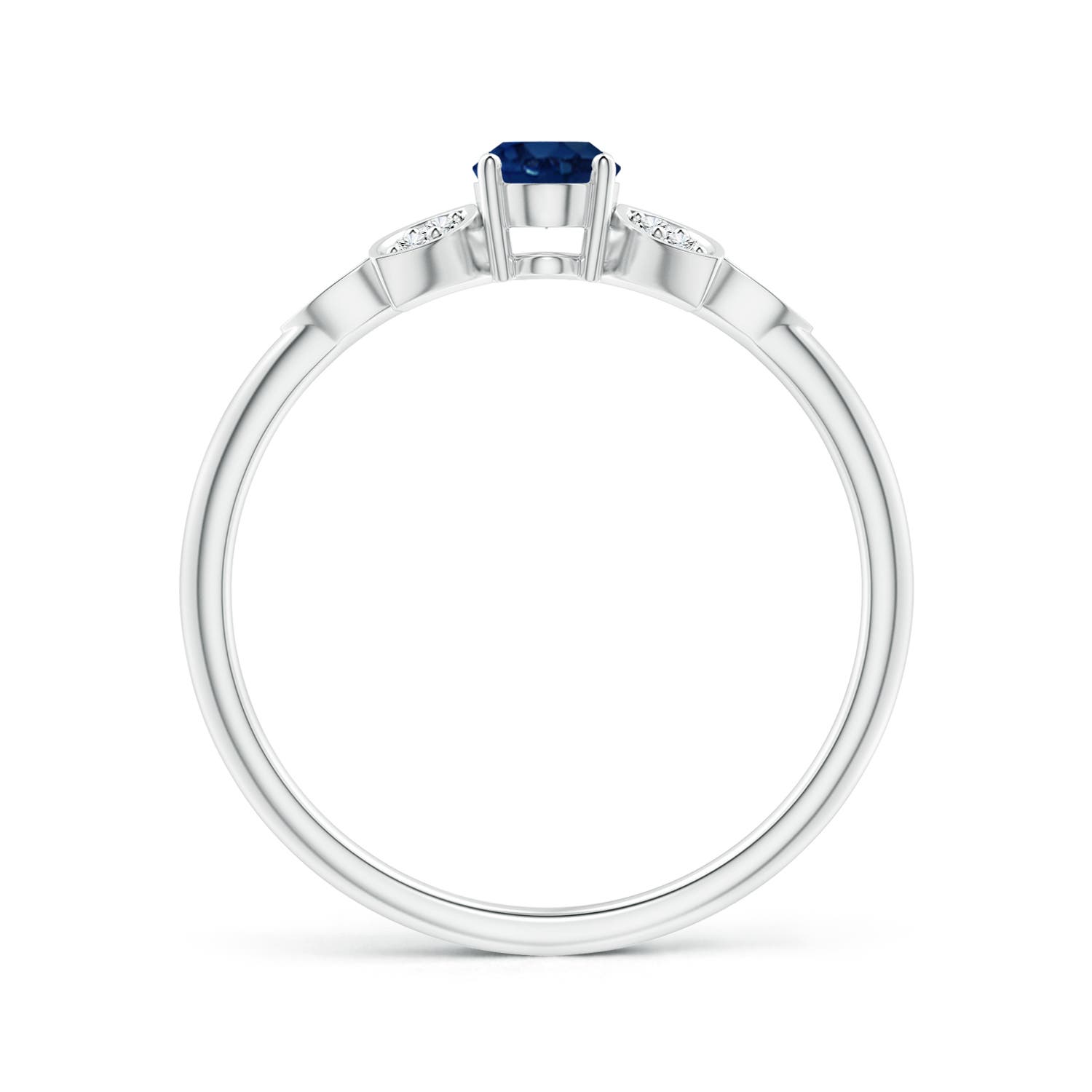 AA - Blue Sapphire / 0.66 CT / 14 KT White Gold