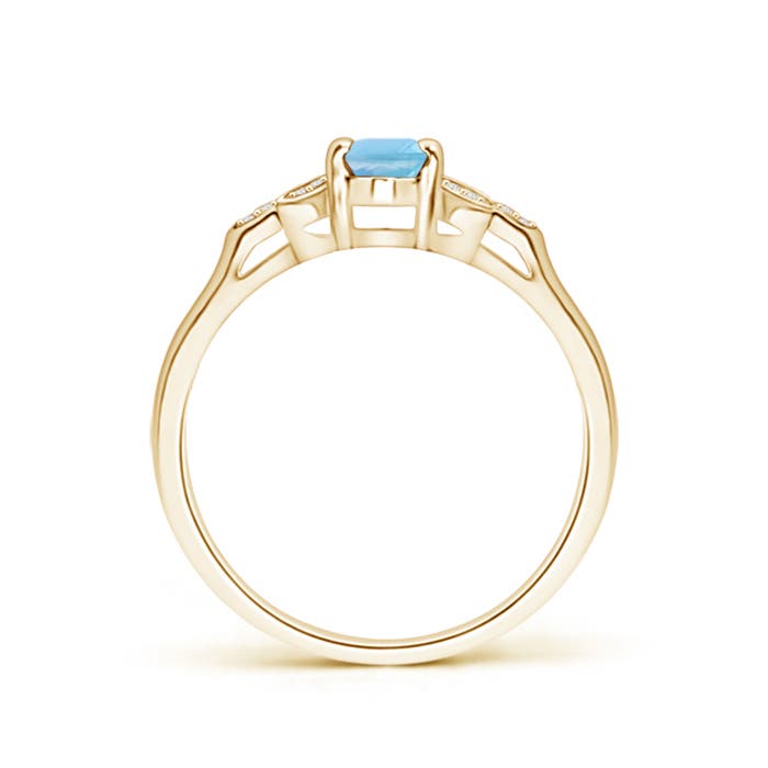 A - Swiss Blue Topaz / 0.6 CT / 14 KT Yellow Gold