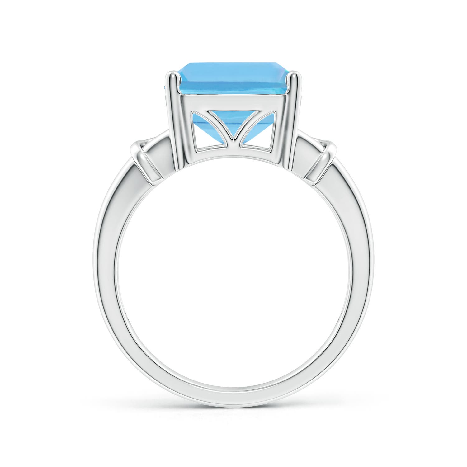 A - Swiss Blue Topaz / 10 CT / 14 KT White Gold