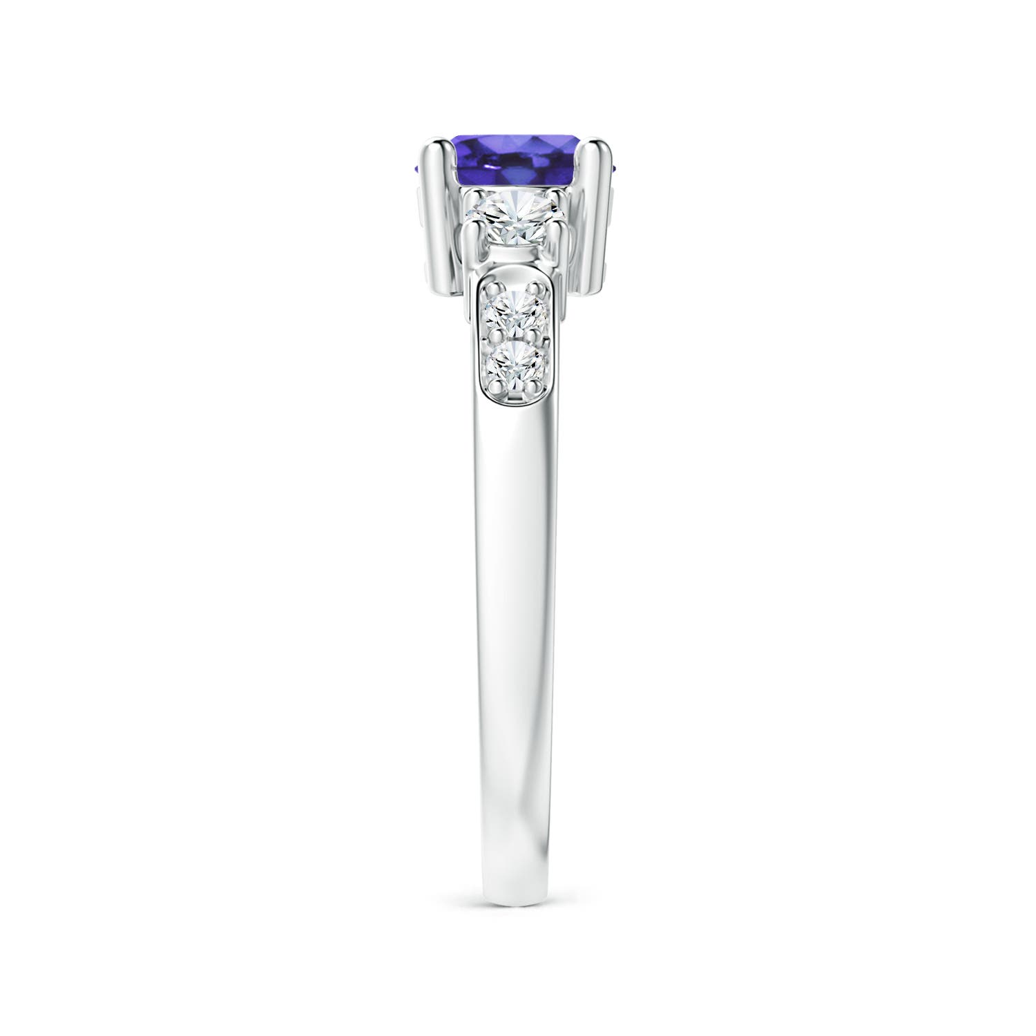 AA - Tanzanite / 1.23 CT / 14 KT White Gold