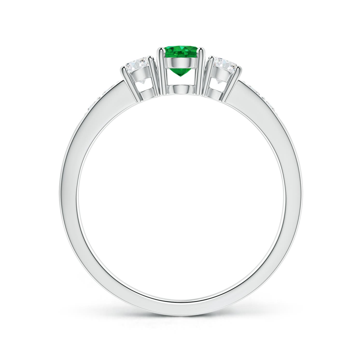 AAA - Emerald / 0.73 CT / 14 KT White Gold