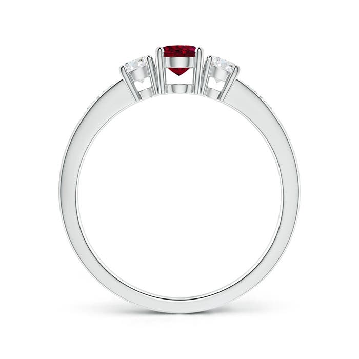 AA - Garnet / 0.88 CT / 14 KT White Gold