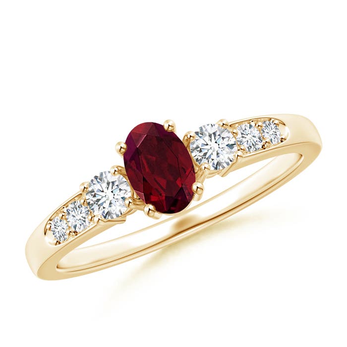 AA - Garnet / 0.88 CT / 14 KT Yellow Gold