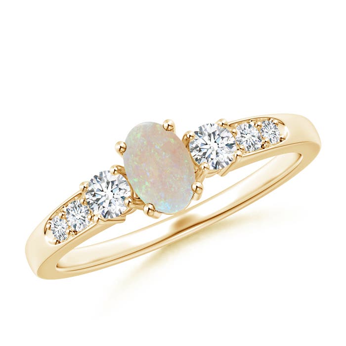 AA - Opal / 0.61 CT / 14 KT Yellow Gold