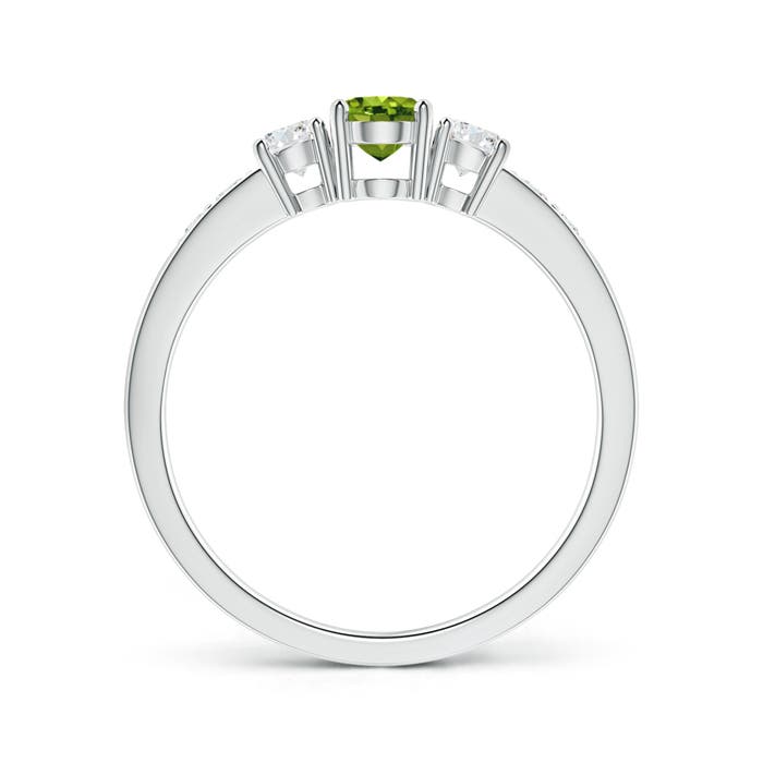 AAAA - Peridot / 0.81 CT / 14 KT White Gold