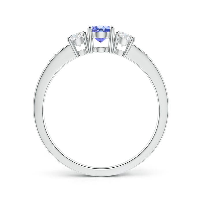 AA - Tanzanite / 0.78 CT / 14 KT White Gold