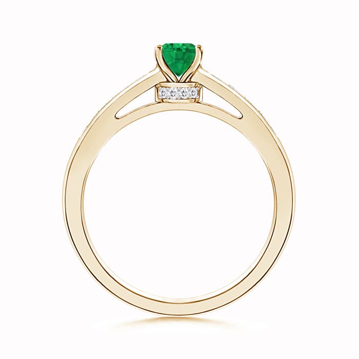 AAA - Emerald / 0.58 CT / 14 KT Yellow Gold